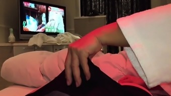 Japanese Mature Handjob Letisha From 1fuckdatecom
