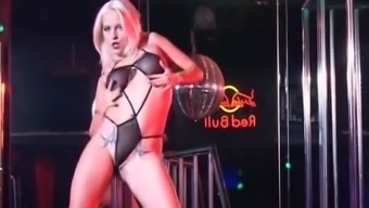 Biggi Bardot Strip
