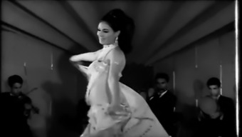 Pretpretty iranian dances