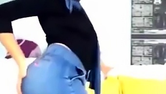 Sexy Arab Web Cam