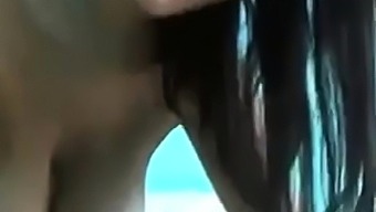 Sexy Girl With Juicy Tits Give Web Cam Show