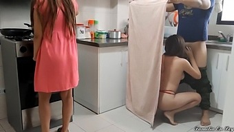 Amateur Girl Gets Her Ass Pounded In The Kitchen