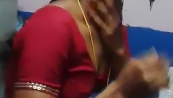 Tamil Aunty Saree'S Sexual Prowess In Hd