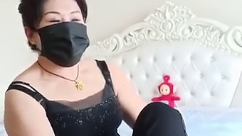Asian Milf Desires To Have Sex With Her Lover