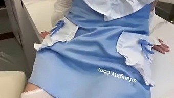 Domestic Showman Network Wild Model Yang Chenchen  Dinner For The Goddess Of Breasts
