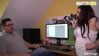 Grote Tieten Duitse Swingers In Een Amateur Orgie