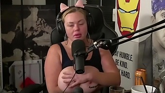 Streamer With Tattooed Body Gives Interview
