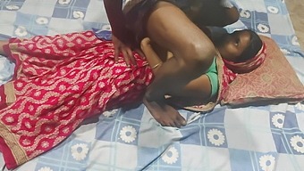 ホットな大学セックス、可愛い女の子と高画質で。