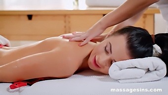 I Gave My Masseuse Full Control During My Session