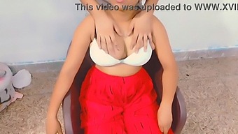 Landlady Receives Surprise From Tenant'S Hands And Big Breasts Of Soniya
